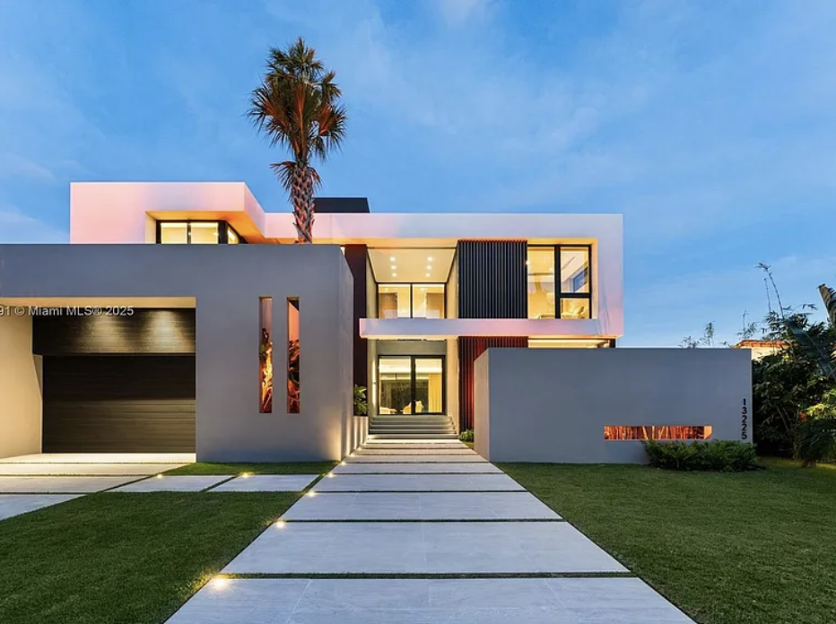 House 3 View 2